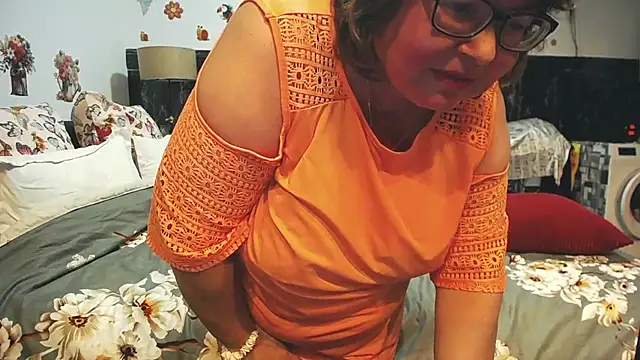 SweetMommaX online show from 28, 4, 2026