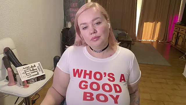 MargotGrey online show from 6, 2, 2026