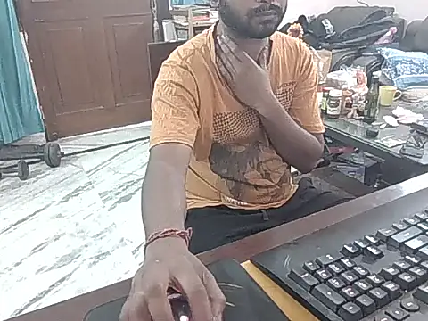 Snapshot of redvelvet_4 chatting on 27, 3, 2026 redvelvet 4 online show from 27, 3, 2026