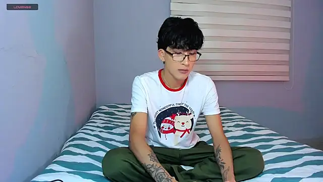 tom Howard online show from 11, 3, 2026