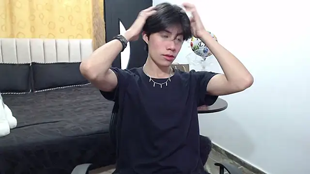 Elio-cam online show from 4, 1, 2025