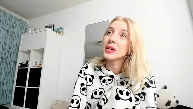 KenzieDawton online show from 22, 11, 2025