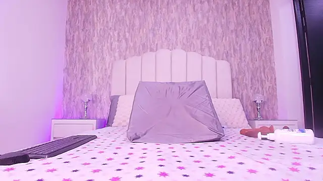 raven lilith  online show from 27, 2, 2026