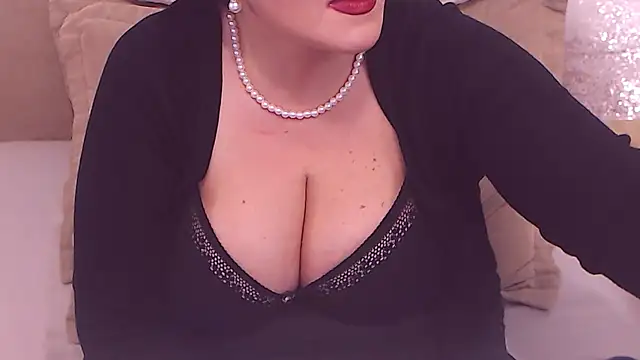 RebeccaNoble online show from 16, 1, 2025