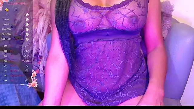 Snapshot of destinne_mill_ chatting on 24, 4, 2026 destinne mill online show from 24, 4, 2026