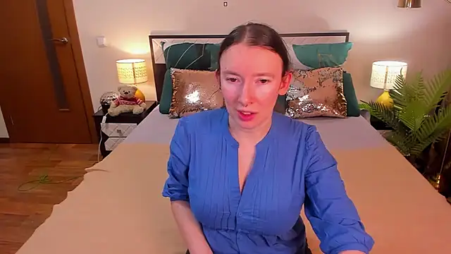 Snapshot of CatherineWalls chatting on 1, 3, 2026 CatherineWalls online show from 1, 3, 2026