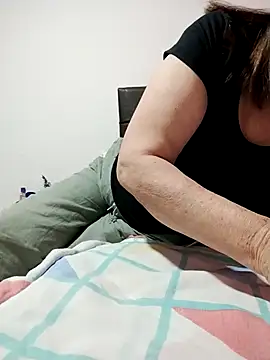 Snapshot of Vicky_Rosse chatting on 5, 2, 2026 Vicky Rosse online show from 5, 2, 2026