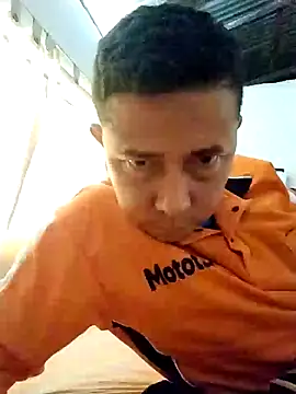 Snapshot of Lachuchaenlacara1988 chatting on 8, 2, 2025 Lachuchaenlacara1988 online show from 8, 2, 2025