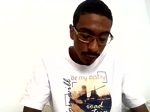 Snapshot of mellow_smoke chatting on 20, 4, 2026 mellow smoke online show from 20, 4, 2026