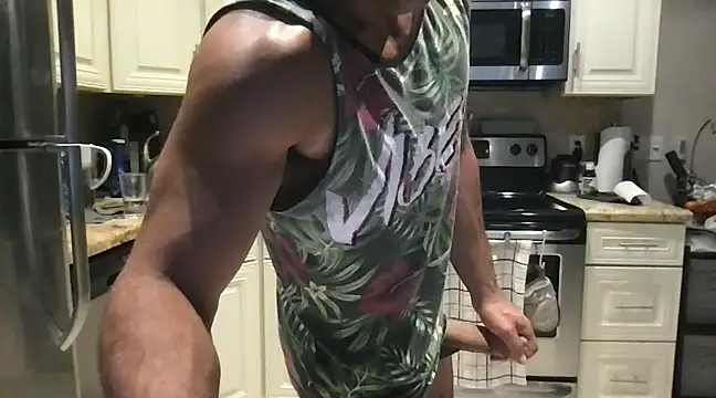 Snapshot of BigGuyMuscle chatting on 13, 2, 2025 BigGuyMuscle online show from 13, 2, 2025