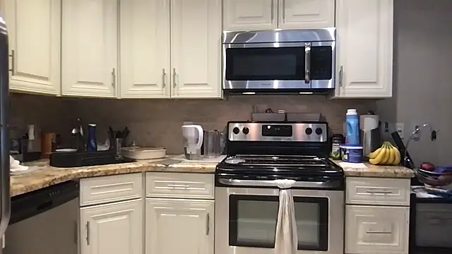 BigGuyMuscle online show from 1, 12, 2025