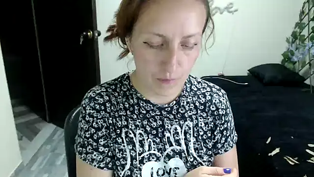 Snapshot of kittykalor09 chatting on 26, 6, 2026 kittykalor09 online show from 26, 6, 2026