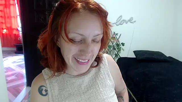 Snapshot of kittykalor09 chatting on 10, 7, 2026 kittykalor09 online show from 10, 7, 2026