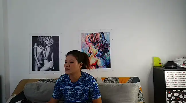 Snapshot of jhon_gade chatting on 10, 1, 2025 jhon gade online show from 10, 1, 2025