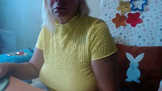 QueenLana online show from 12, 9, 2025