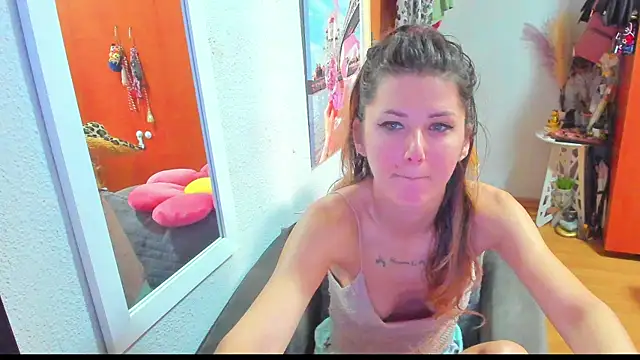 Snapshot of marie_marie03 chatting on 6, 3, 2025 marie marie03 online show from 6, 3, 2025