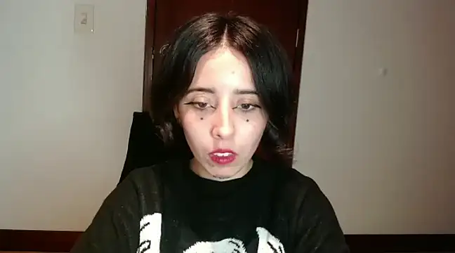 Snapshot of babyluna_8_8 chatting on 14, 2, 2025 babyluna 8 8 online show from 14, 2, 2025