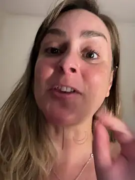 Snapshot of misslulipop chatting on 21, 2, 2025 misslulipop online show from 21, 2, 2025