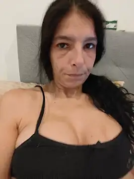 Snapshot of Sposini69 chatting on 18, 7, 2026 Sposini69 online show from 18, 7, 2026