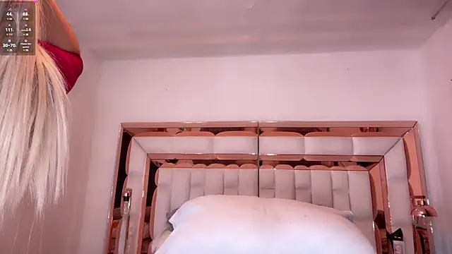 im yours 01 online show from 26, 1, 2025