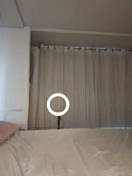 Lucy Marin online show from 19, 3, 2026