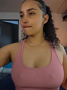 Snapshot of Lucy_Marin chatting on 11, 5, 2026 Lucy Marin online show from 11, 5, 2026