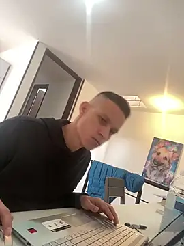 yequeal online show from 4, 3, 2025