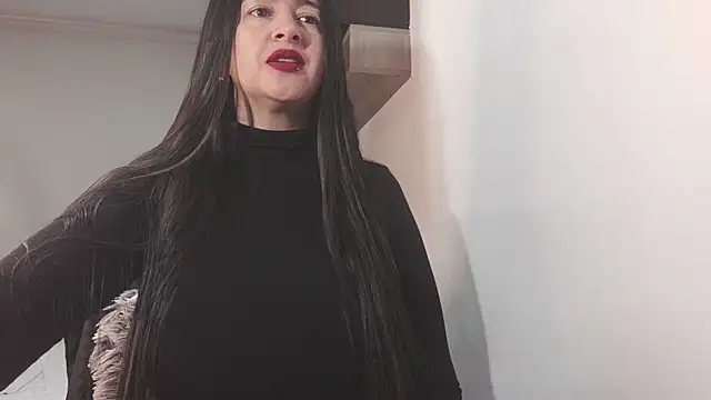 Cherry 1992 online show from 26, 10, 2025