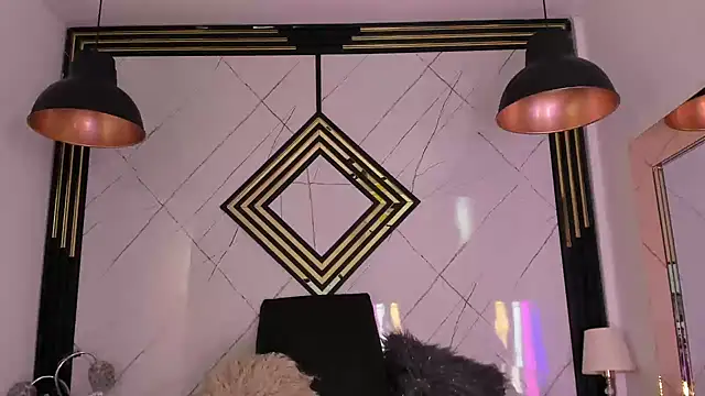 Snapshot of AdharaHills chatting on 4, 12, 2024 AdharaHills online show from 4, 12, 2024