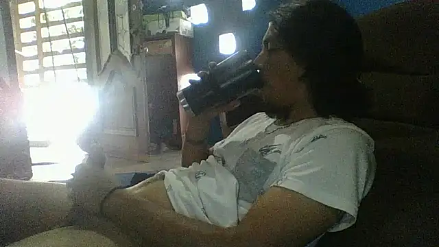 Snapshot of AlexAlejandro13 chatting on 10, 5, 2026 AlexAlejandro13 online show from 10, 5, 2026