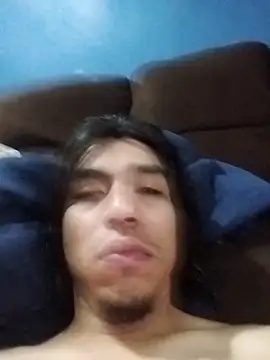 Snapshot of AlexAlejandro13 chatting on 31, 5, 2026 AlexAlejandro13 online show from 31, 5, 2026
