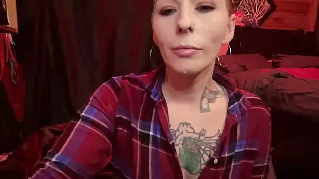 Snapshot of TeenyDoll chatting on 11, 11, 2025 TeenyDoll online show from 11, 11, 2025