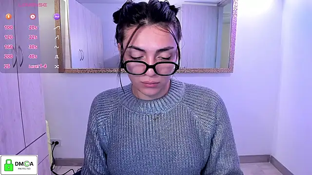 Snapshot of EricaVanderhill chatting on 26, 5, 2026 EricaVanderhill online show from 26, 5, 2026