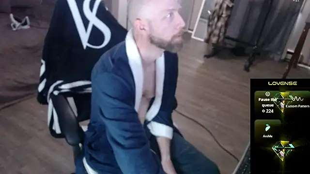 MaxRouger online show from 1, 3, 2026