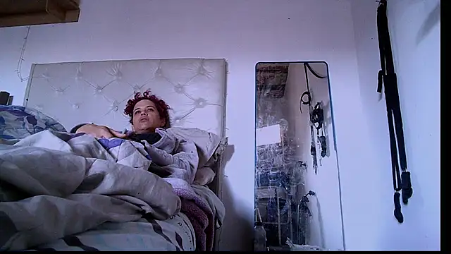 Snapshot of Alicbranca chatting on 29, 10, 2025 Alicbranca online show from 29, 10, 2025