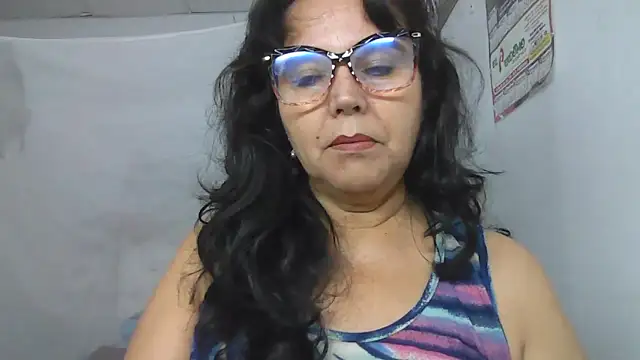 Snapshot of samyjons chatting on 4, 11, 2025 samyjons online show from 4, 11, 2025