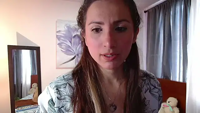 vanessabrown  online show from 1, 2, 2025