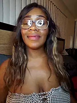 Snapshot of lollycoco chatting on 28, 11, 2025 lollycoco online show from 28, 11, 2025