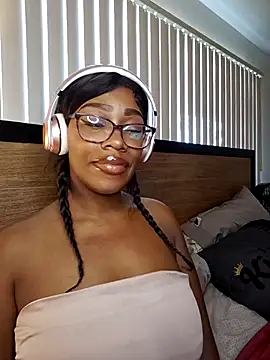 Snapshot of lollycoco chatting on 3, 12, 2025 lollycoco online show from 3, 12, 2025
