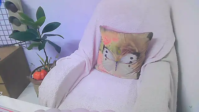Snapshot of PinkPudding chatting on 4, 6, 2026 PinkPudding online show from 4, 6, 2026