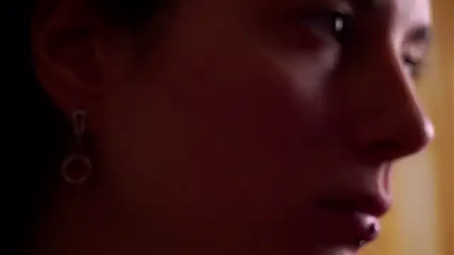 Holla Molly online show from 2, 2, 2025