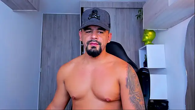 Snapshot of Ricardo_1998 chatting on 24, 2, 2025 Ricardo 1998 online show from 24, 2, 2025