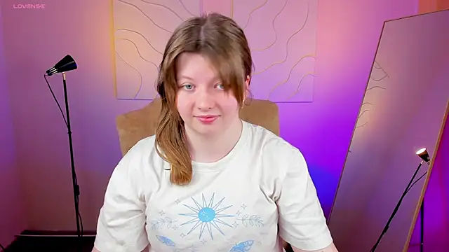 Vivian cutie online show from 18, 3, 2025