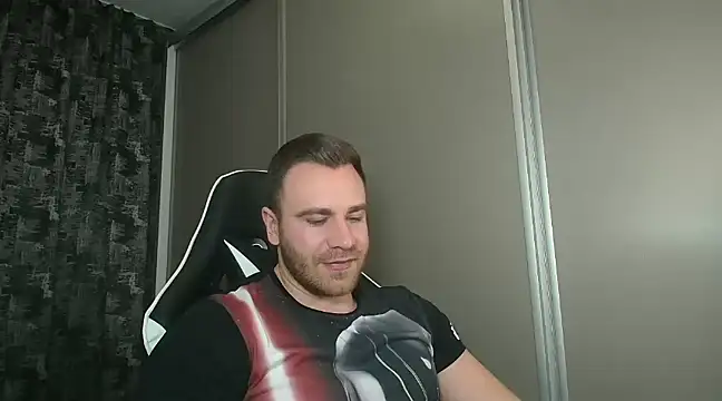 Thori92 online show from 5, 2, 2025