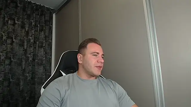 Thori92 online show from 20, 9, 2025