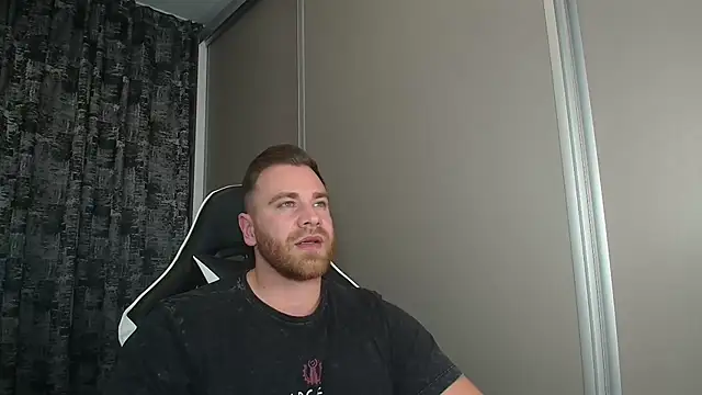 Thori92 online show from 25, 10, 2025