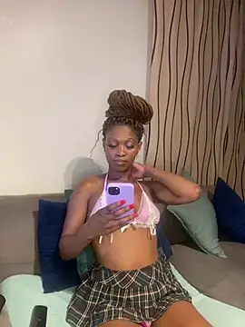 PETITE NAOMI online show from 15, 3, 2025
