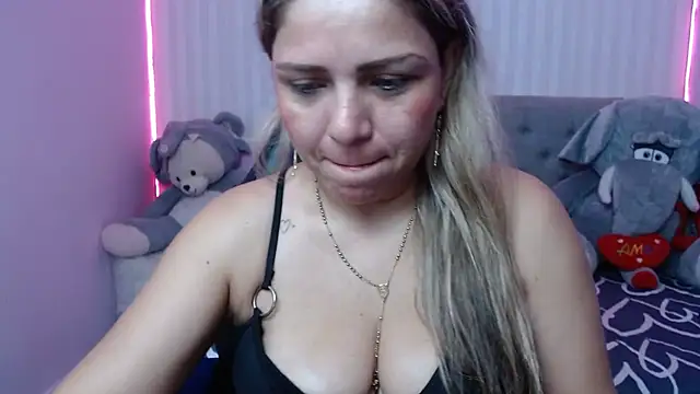 cum bigass online show from 9, 2, 2025