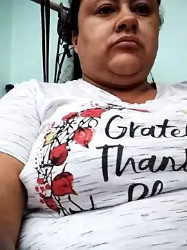 Monseratte21 online show from 4, 2, 2025