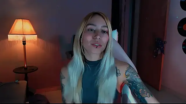 Snapshot of Saucy_Jenn chatting on 1, 12, 2024 Saucy Jenn online show from 1, 12, 2024